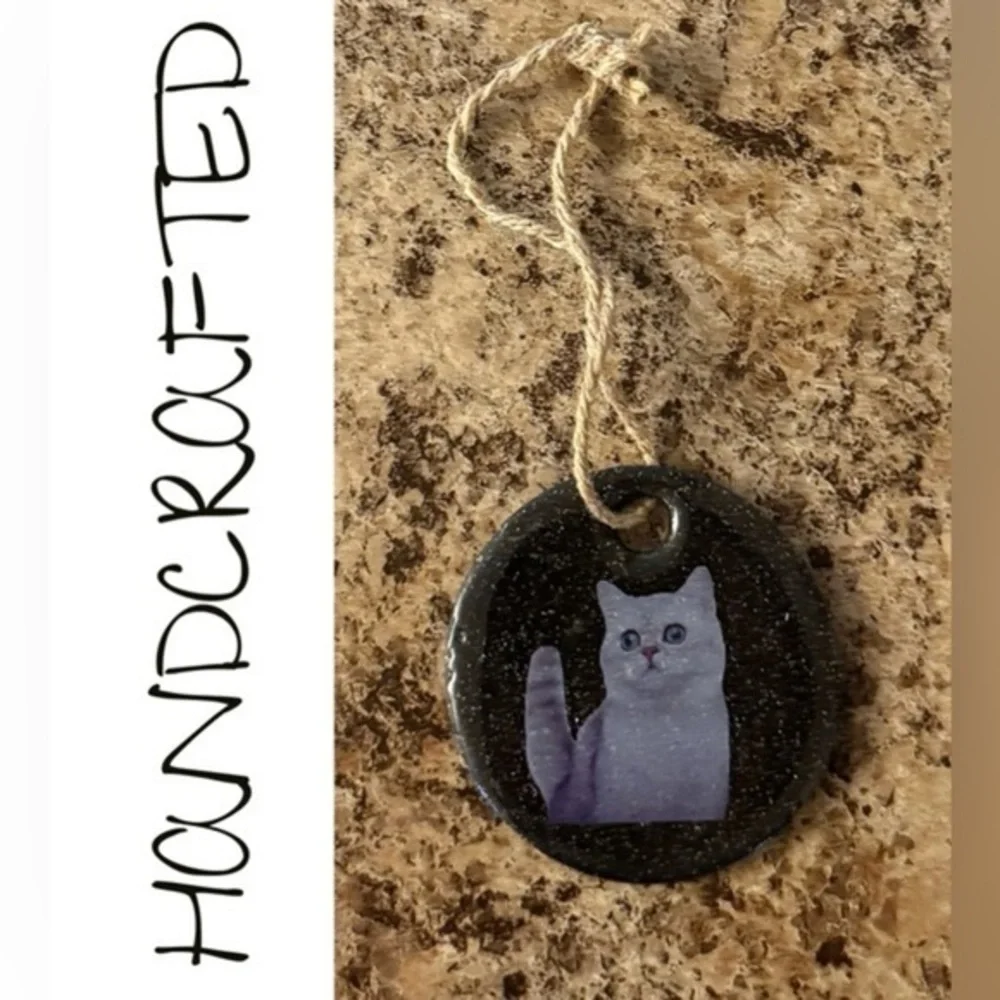 ❤️Handcrafted Black Cat Ornament
